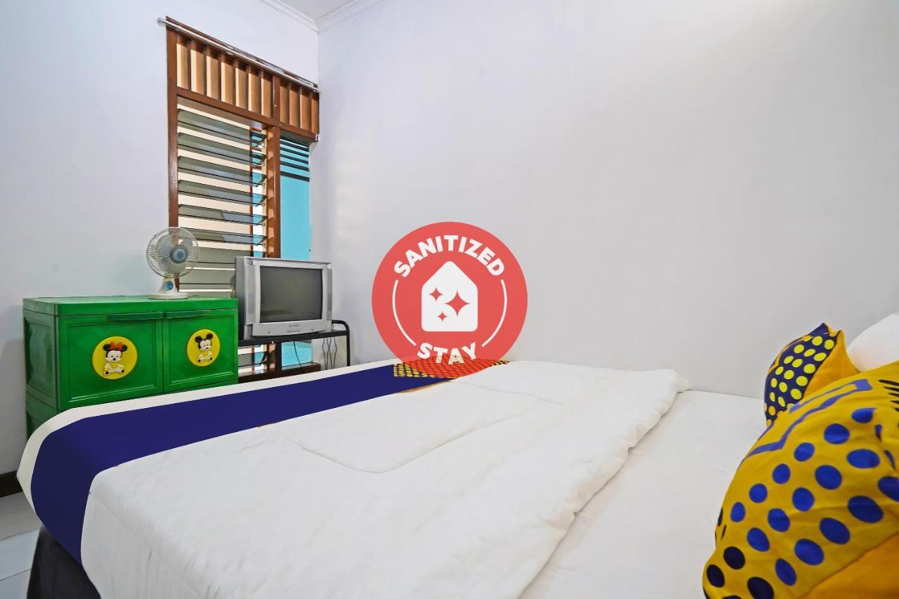 Spot On 91723 Sony Homestay Syariah Sukabumi Exterior photo